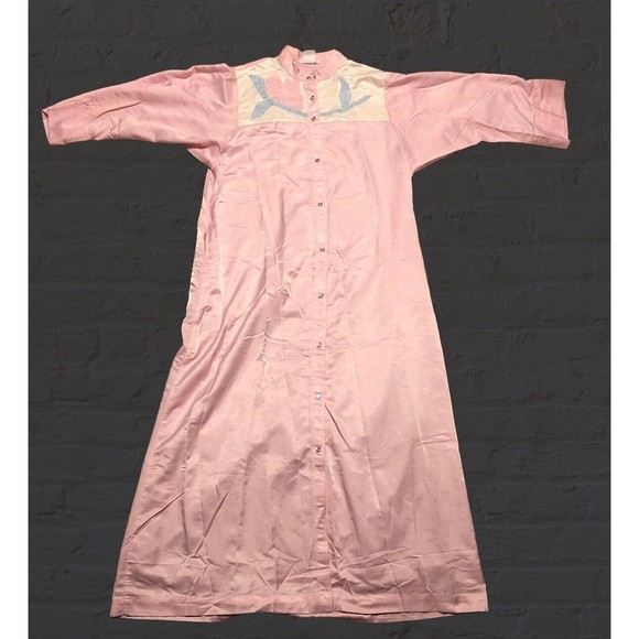 Vintage MODELS COAT Full Length House Robe Pink Nylon Duster Loungewear Snap - Picture 1 of 6